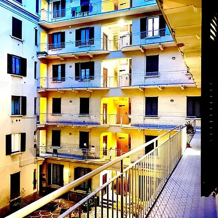 Ringhiera House Tertulliano - Free Street Parking Nearby Apartment *